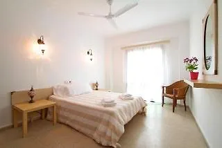 Paris Port de Pollenca